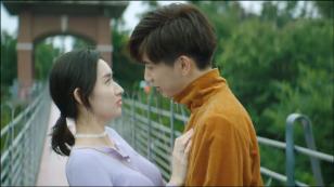 苏轼历经仕途的曲折,晚年梦回东坡雪堂,再现小桥流水,堪称经典