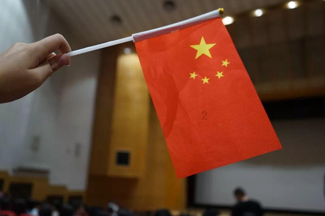 小型的足球赛