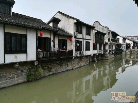 GRF29-Y0.18-4P减速机GRF29-Y0.18-4P-90.96-M1-X底脚孔不同是什么