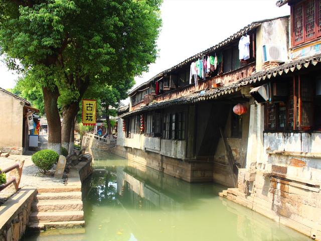 逃离陈旧房4