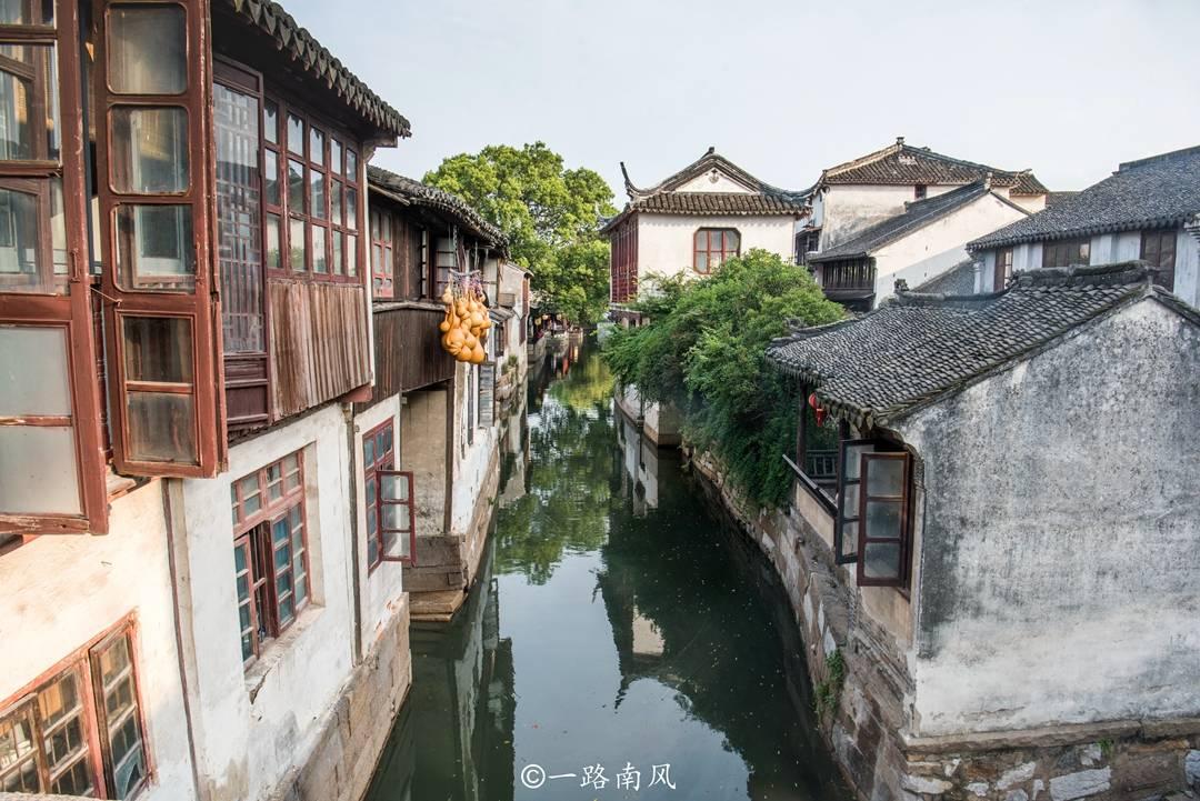 单峰逃脱