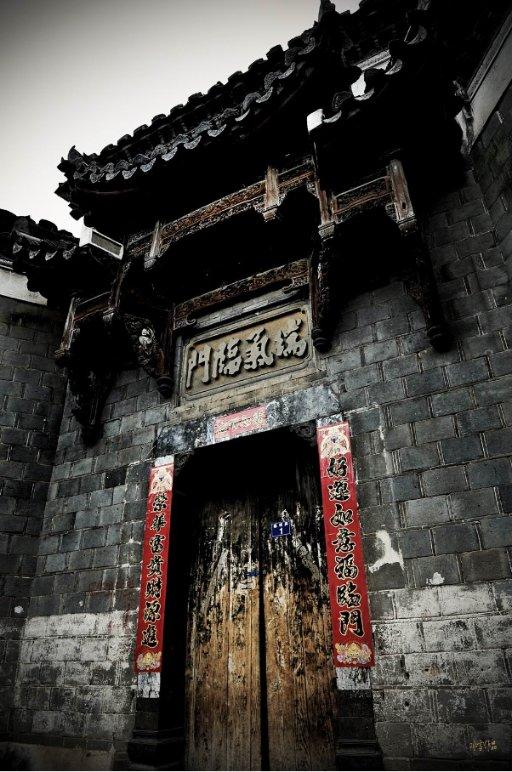 没了人性最可怕 他们没有底线