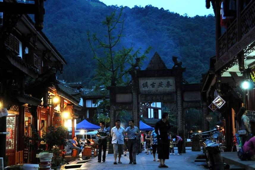 南京鼓楼医院开展无偿献血活动累计献血14.72万毫升